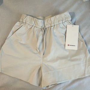 Brand new with tags still on them. They say xxxs but they fit like a size 0.